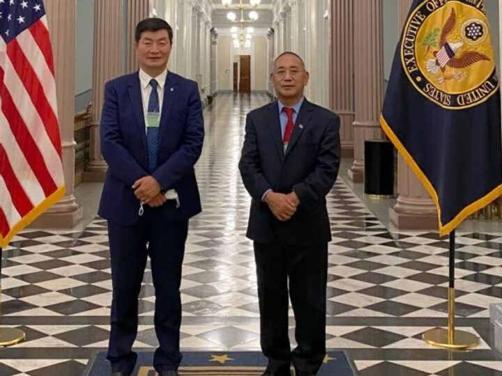 Tibetian leader visits White house for the 1st times in 6 decades