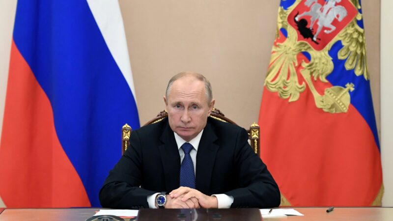Putin waiting for the official results of the US election to congratulate the winner