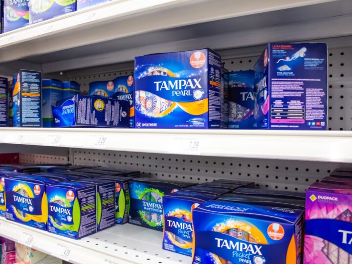 Major tampon makers pledge to tackle US shortages