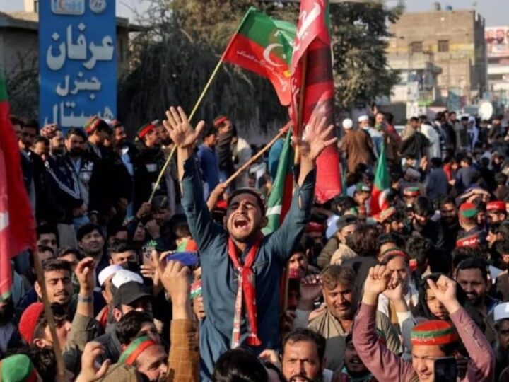 Opposition Blocs Unite Post-Election; Khan’s Supporters Are Alarmed