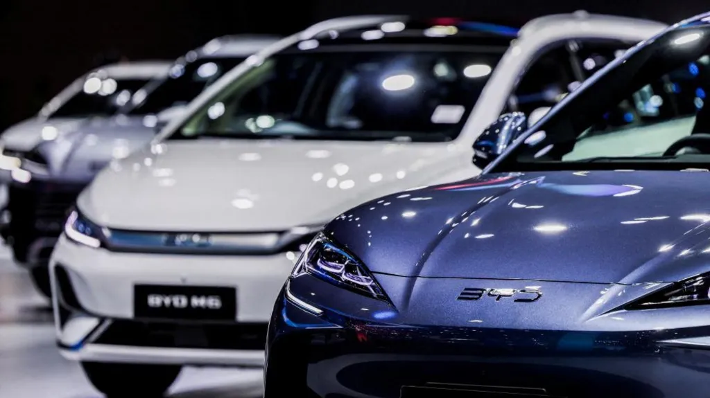 BYD Shares Drop as China’s EV Price War Erodes Profits